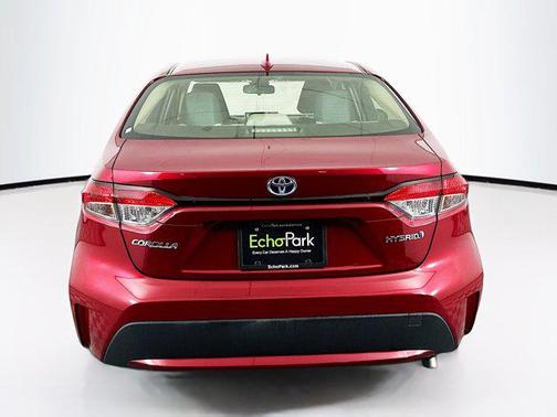 2022 Toyota Corolla Hybrid LE