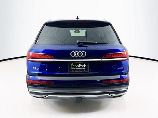 2021 Audi Q7 45 Premium