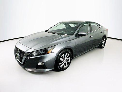 2022 Nissan Altima S FWD