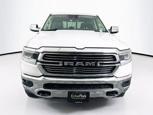 Bright White Clearcoat 2022 RAM 1500 Laramie