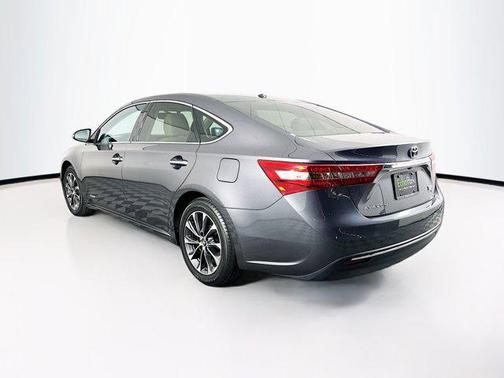 2016 Toyota Avalon Hybrid XLE Premium