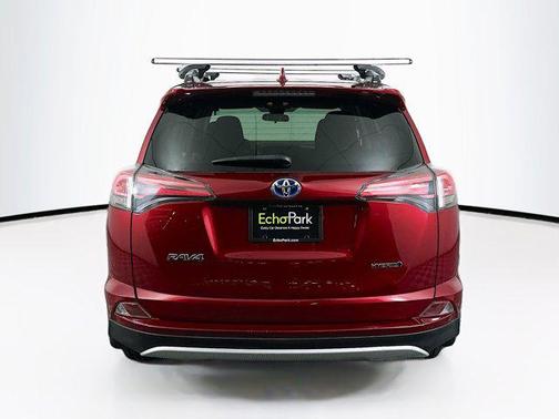 2018 Toyota RAV4 Hybrid LE