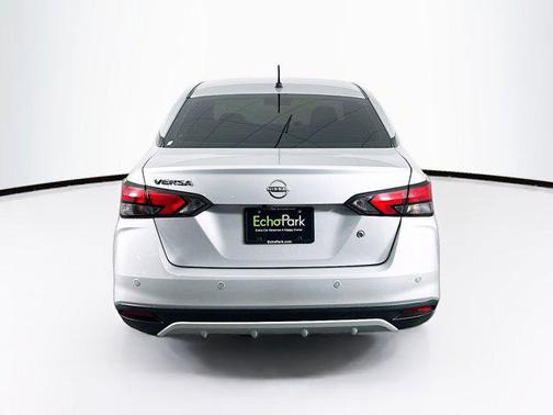 2024 Nissan Versa 1.6 S