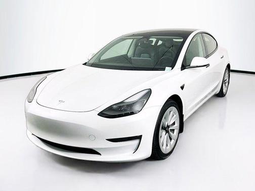 2023 Tesla Model 3 Standard Range