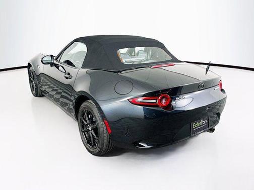 2025 Mazda MX-5 Miata Sport