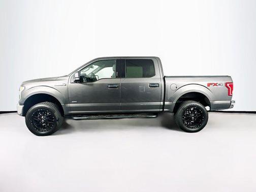 Tuxedo Black Metallic 2015 Ford F-150 XLT