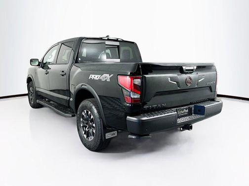 2024 Nissan Titan PRO-4X