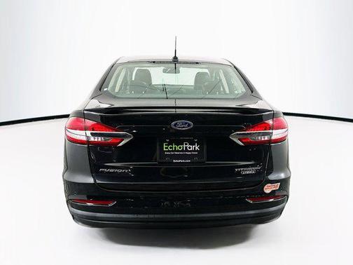 2020 Ford Fusion Plug-In Hybrid Titanium