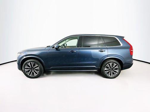 2021 Volvo XC90 T5 Momentum