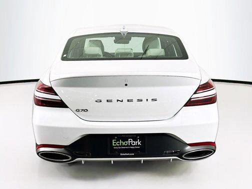2025 Genesis G70 2.5T RWD