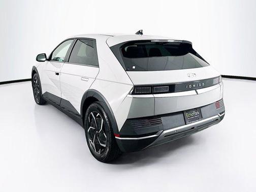 Cyber Gray 2024 Hyundai IONIQ 5 SE