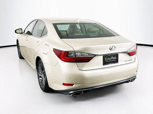 2016 Lexus ES 350 Base
