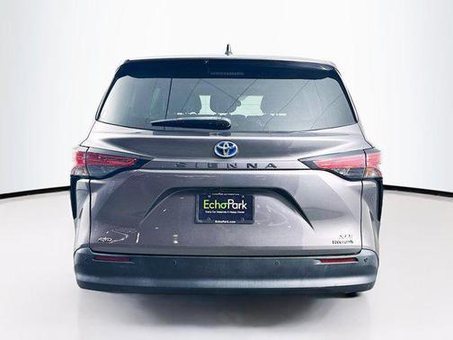 Predawn Gray Mica 2021 Toyota Sienna XLE 7 Passenger