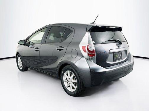 2014 Toyota Prius c Three