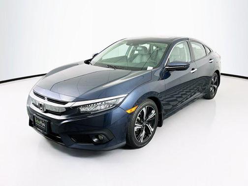 2017 Honda Civic Touring