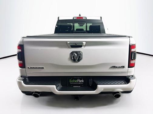 Ivory White Tri-Coat Pearlcoat 2020 RAM 1500 Laramie