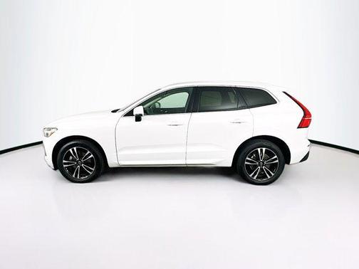 2020 Volvo XC60 T5 Momentum