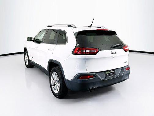 Bright White Clearcoat 2018 Jeep Cherokee Latitude