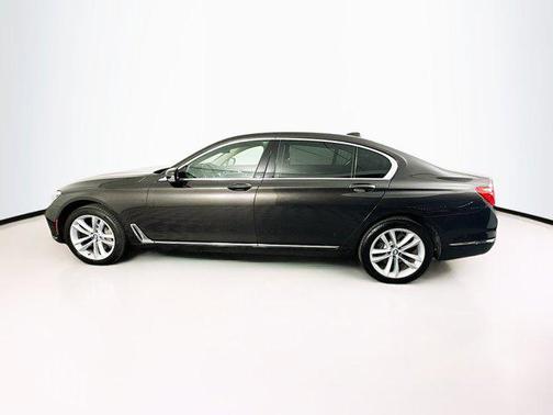 2018 BMW 750 i xDrive