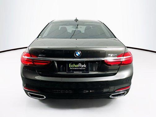2018 BMW 750 i xDrive