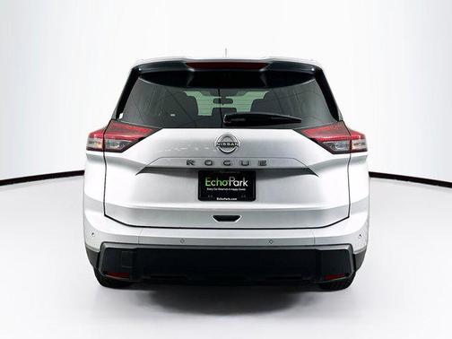Brilliant Silver Metallic 2025 Nissan Rogue SV