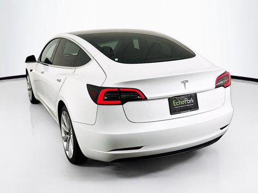 2020 Tesla Model 3 Standard Range Plus