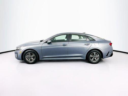 Everlasting Silver 2024 Kia K5 LXS
