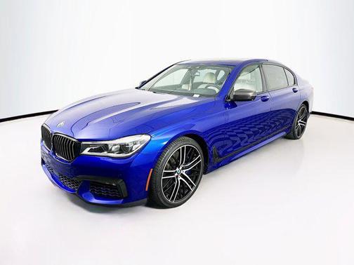 2018 BMW 750 I