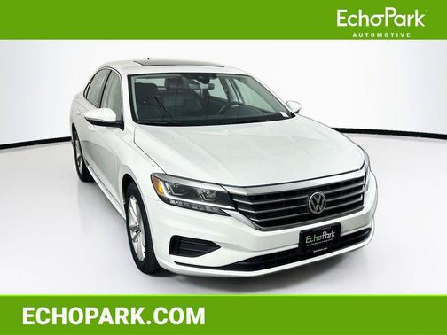 Pure White 2020 Volkswagen Passat 2.0T SE