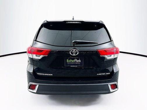 2017 Toyota Highlander Limited Platinum