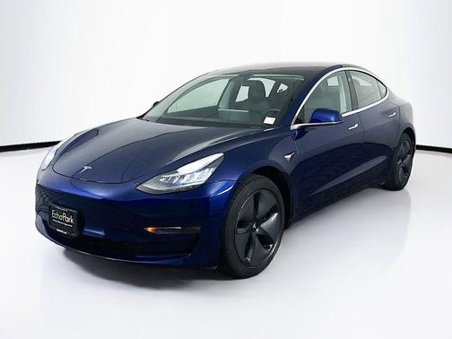 Deep Blue Metallic 2018 Tesla Model 3 Long Range