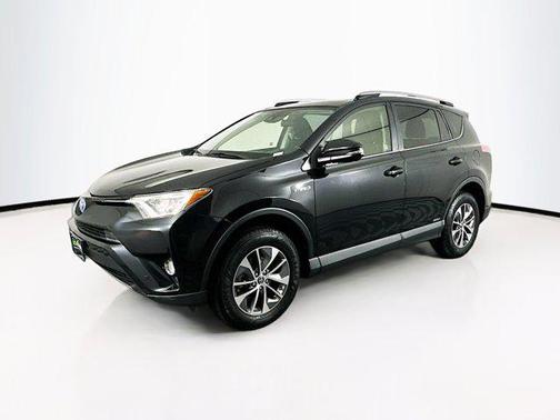 2018 Toyota RAV4 Hybrid XLE