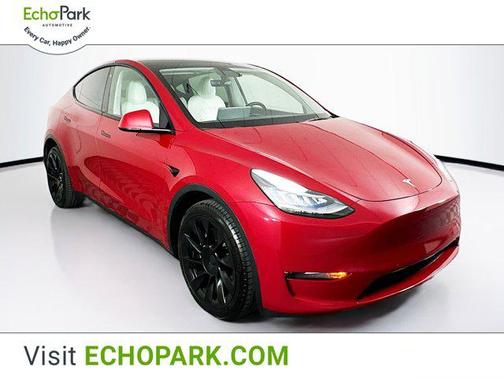 2022 Tesla Model Y Long Range Dual Motor All-Wheel Drive
