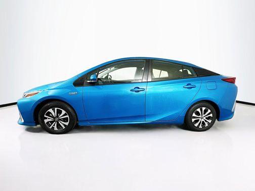2021 Toyota Prius Prime LE