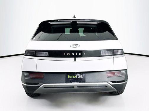 Atlas White 2024 Hyundai IONIQ 5 SEL