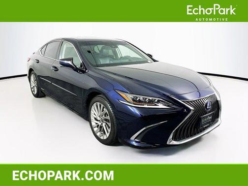 2020 Lexus ES 300h Luxury