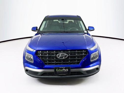 2021 Hyundai VENUE SE