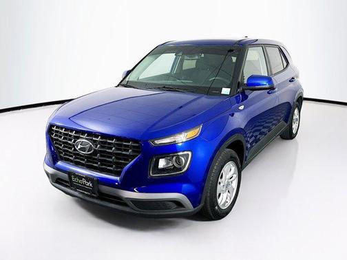 2021 Hyundai VENUE SE