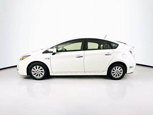 2014 Toyota Prius Plug-in Base