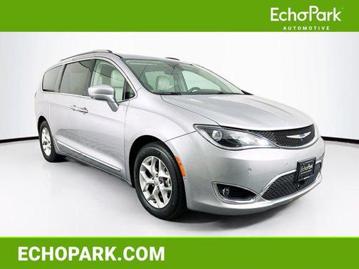 2018 Chrysler Pacifica Touring-L