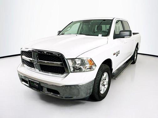 2019 RAM 1500 SLT