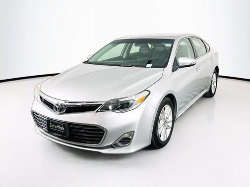 2013 Toyota Avalon XLE