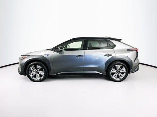 Smoked Carbon 2-Tone 2023 Subaru Solterra Touring