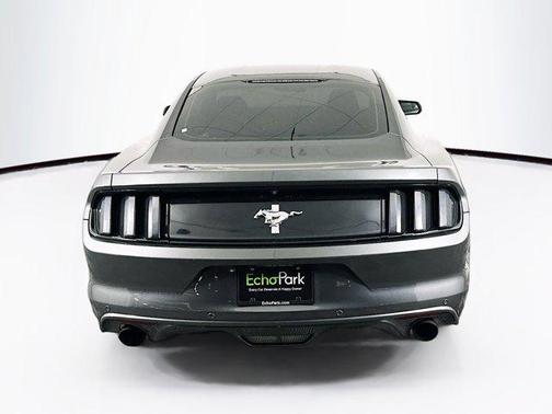 2017 Ford Mustang V6
