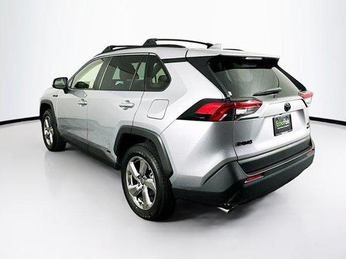 2021 Toyota RAV4 Hybrid XLE Premium