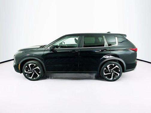 2022 Mitsubishi Outlander SE 2.5 2WD