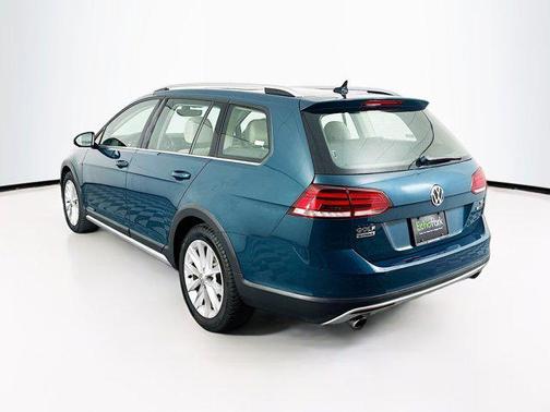2018 Volkswagen Golf Alltrack TSI SE