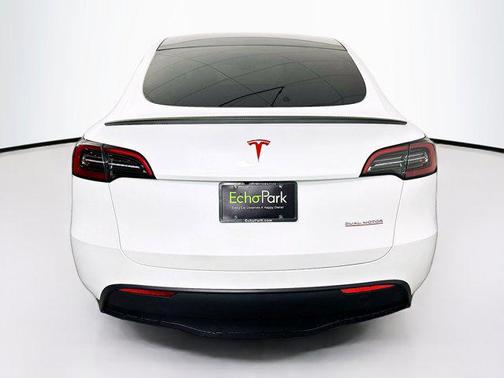 2024 Tesla Model Y Performance Dual Motor All-Wheel Drive