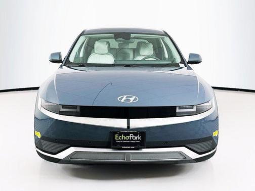 2022 Hyundai IONIQ 5 SEL