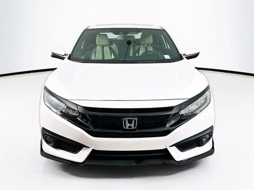 2017 Honda Civic Touring